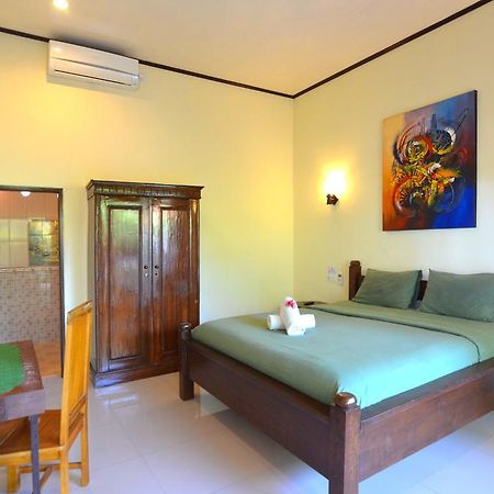 Arik Homestay Canggu Exterior foto