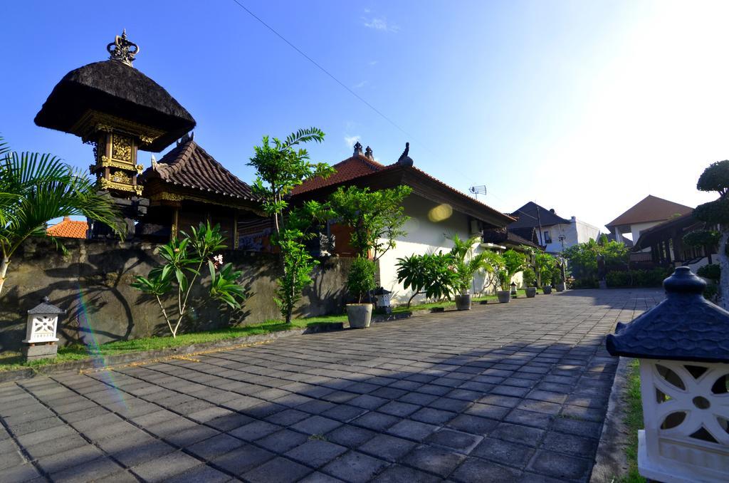Arik Homestay Canggu Exterior foto