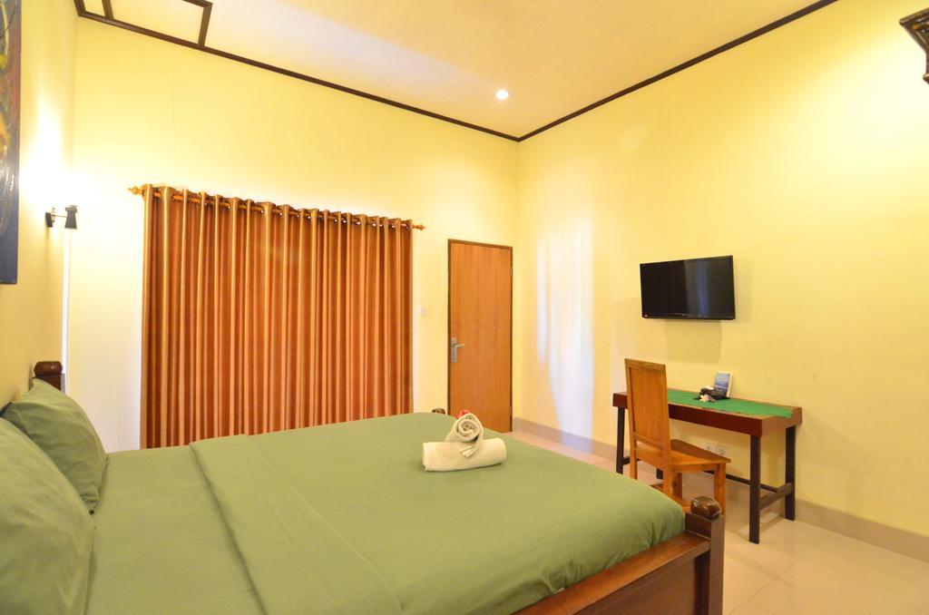 Arik Homestay Canggu Exterior foto